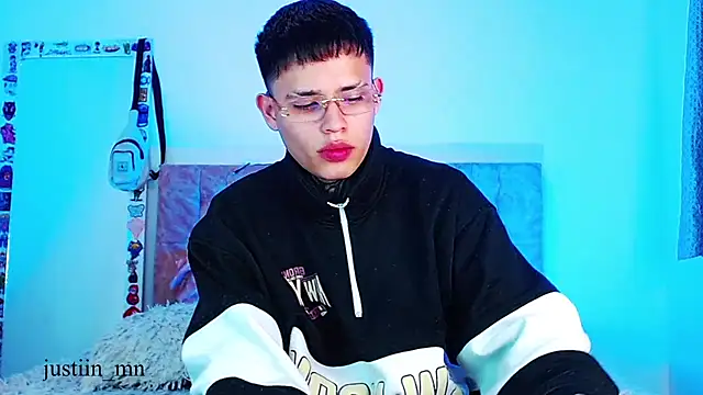 Show modela _justinmoon2 na web-kameri