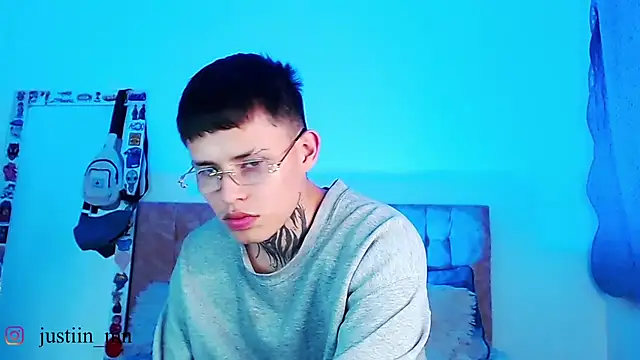 عرض كام _justinmoon2