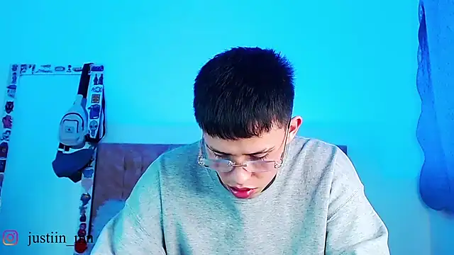 عرض كام _justinmoon2