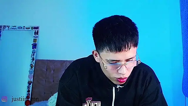 _justinmoon2 Adlı Modelin Web Kamerası Şovu