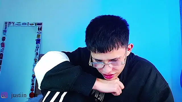 Show modela _justinmoon2 na web-kameri