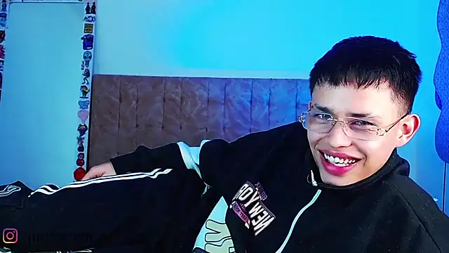 Show modela _justinmoon2 na web-kameri