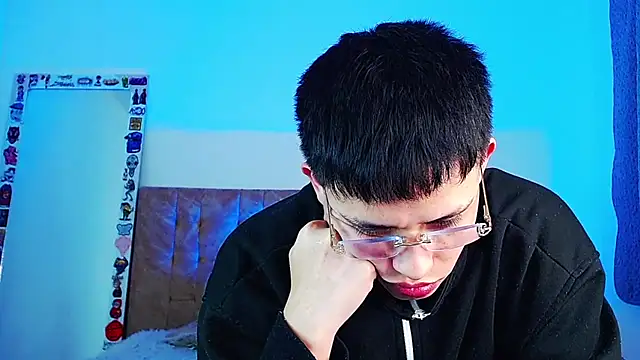 הופעת וובקאם של _justinmoon2