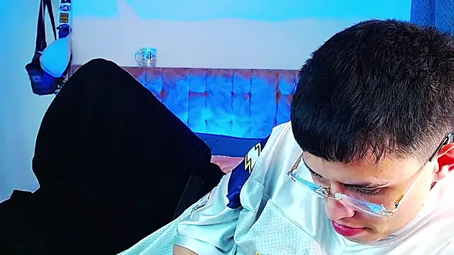 _justinmoon2 Webcamshow