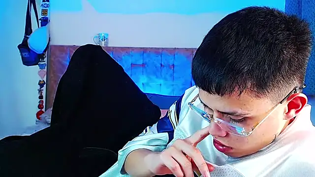 عرض كام _justinmoon2