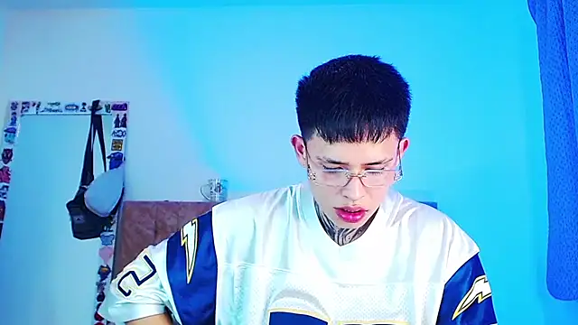 _justinmoon2のウェブカメラショー