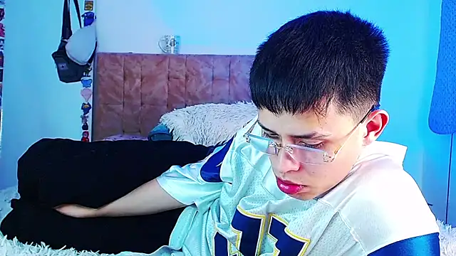 _justinmoon2 Adlı Modelin Web Kamerası Şovu