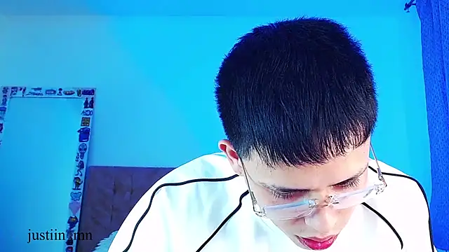 _justinmoon2のウェブカメラショー