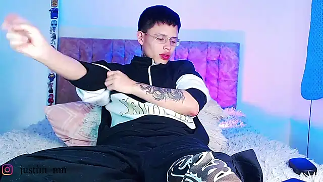 عرض كام _justinmoon2