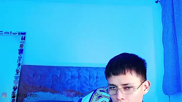 Show modela _justinmoon2 na web-kameri