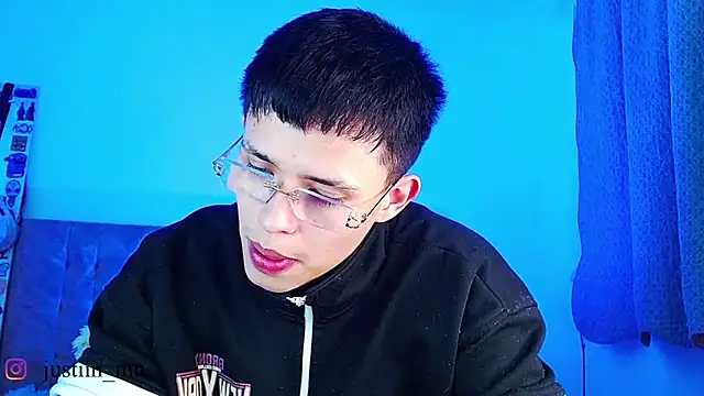 _justinmoon2 webkamerás műsora