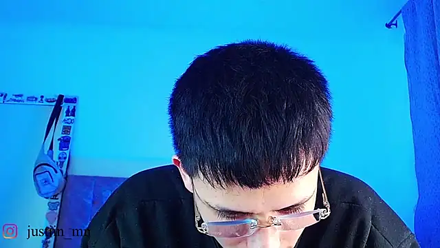 عرض كام _justinmoon2