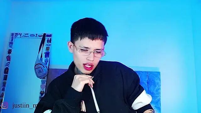 _justinmoon2's Webcam Show