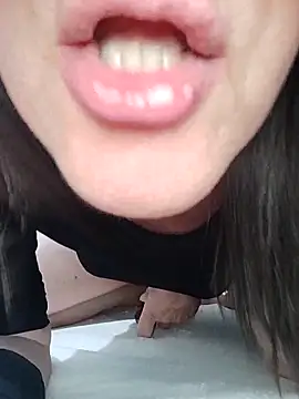 linda4 Webcam show