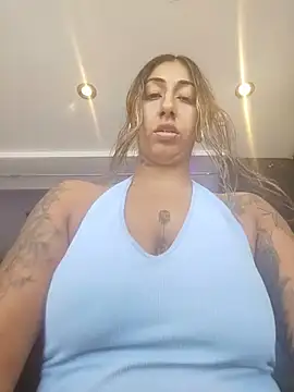 Hotasiansensation Show in webcam
