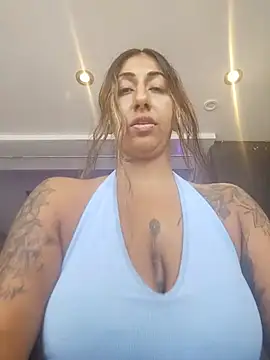 Show de Hotasiansensation na webcam