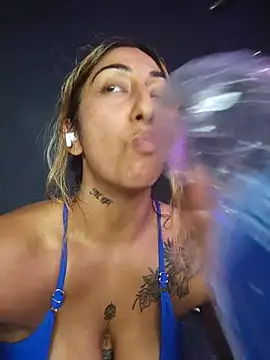 HotasiansensationのライブXXXチャット