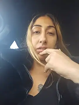 Chat XXX en directo de Hotasiansensation