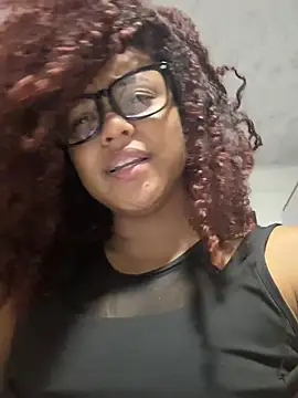Eylend_Lisboa's Live XXX Chat