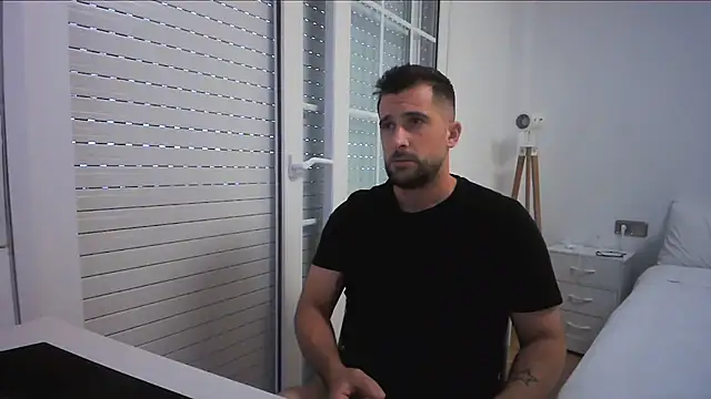 alex877x – Kamerová šou