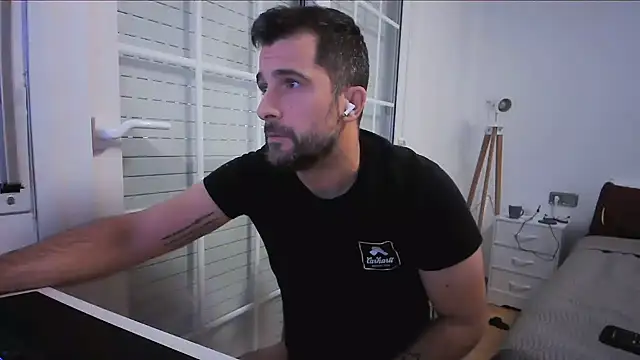عرض كام alex877x