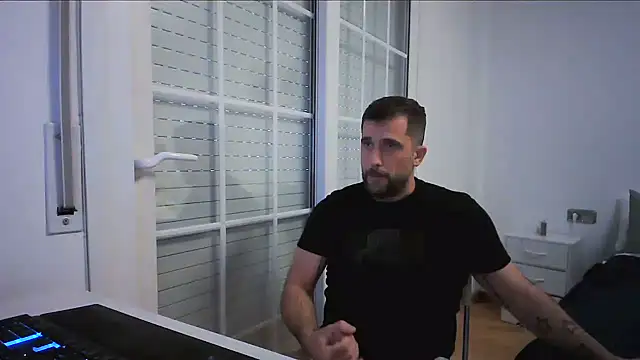 Вебкам-шоу alex877x