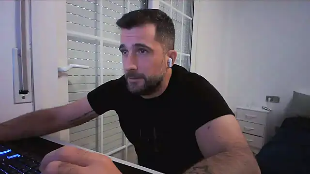 عرض كام alex877x