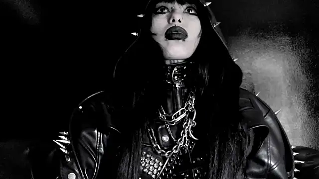 XXIOUX's Live XXX Chat