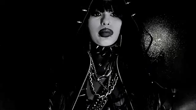 XXIOUX – Live XXX-chat