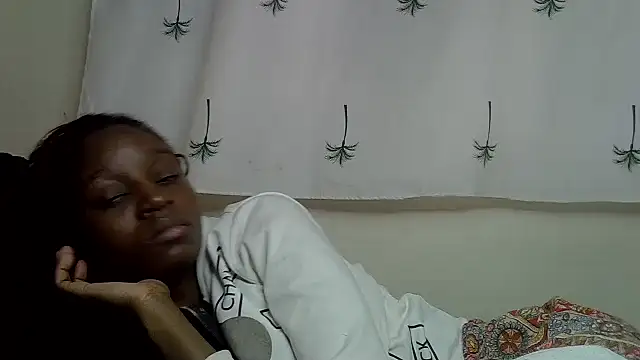 Chat +18 de Enkarxx ao vivo