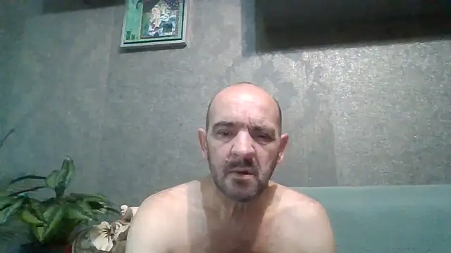 Show modela skorpibg65 na web-kameri