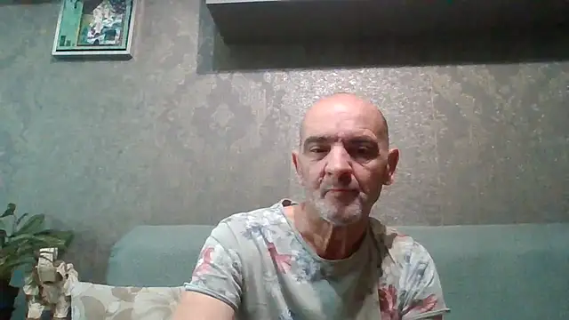 Show modela skorpibg65 na web-kameri