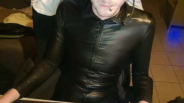 โชว์เว็บแคมของ Str8boyy