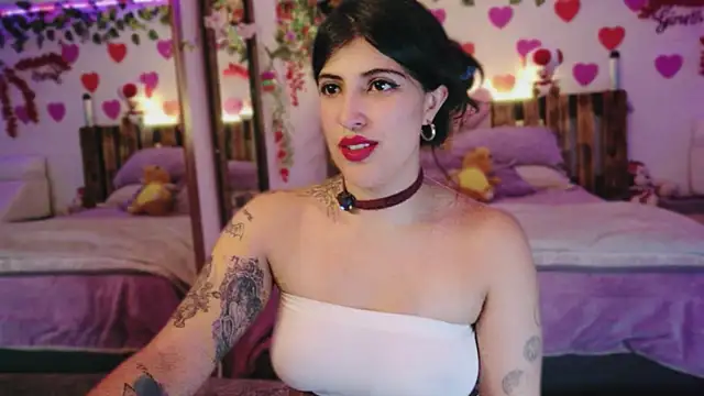 Chat XXX ao vivo de AzaharJaan