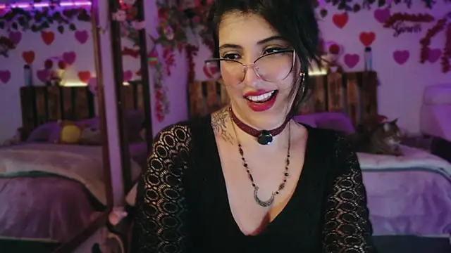 AzaharJaan Adlı Modelin Canlı XXX Sohbeti