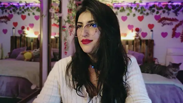 Chat +18 de AzaharJaan ao vivo