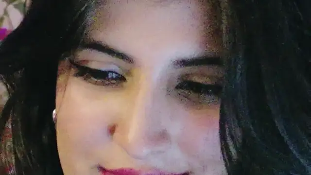 AzaharJaan's Live XXX Chat