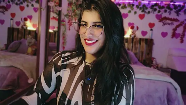 הופעת וובקאם של AzaharJaan