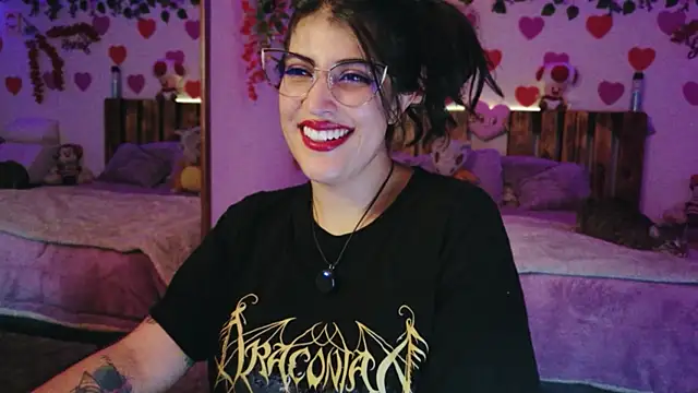 צ'אט XXX בשידור חי של AzaharJaan