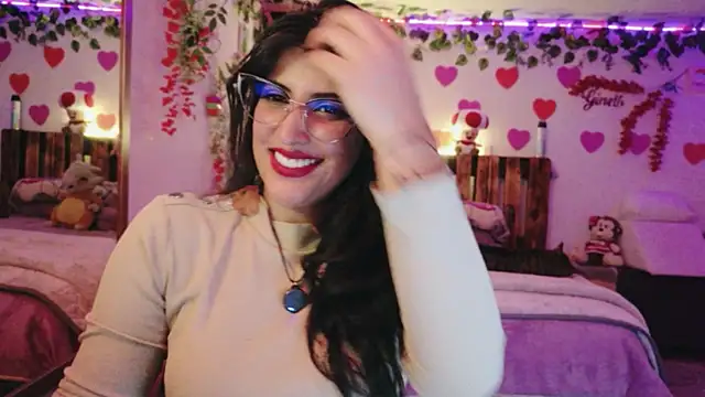 צ'אט XXX בשידור חי של AzaharJaan