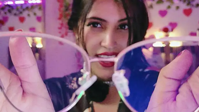 AzaharJaan's Live XXX Chat