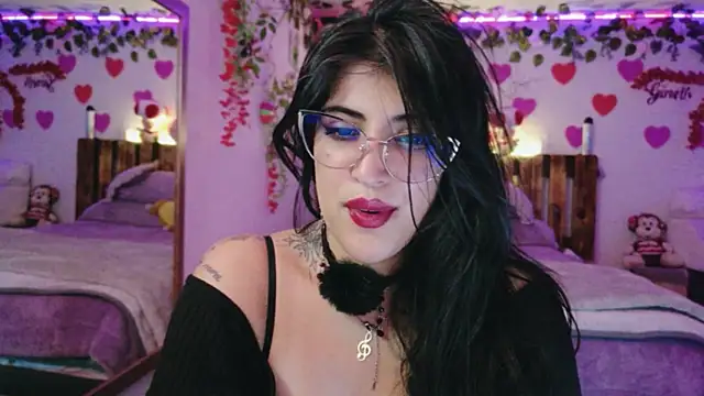 AzaharJaan's Live XXX Chat