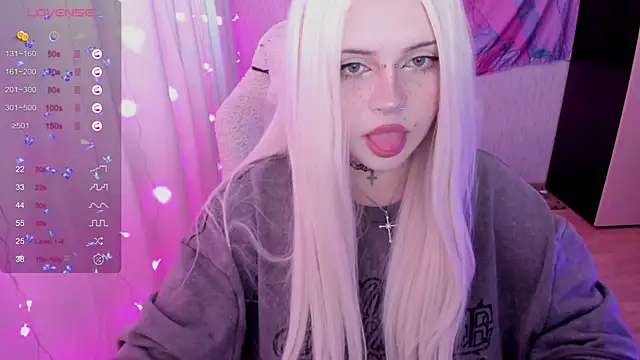 SelenaCute Webcam-Show