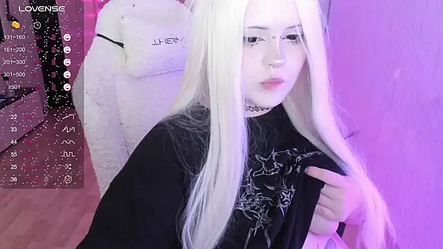 SelenaCute Live XXX-Chat