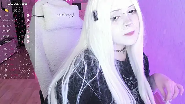 SelenaCute Live XXX-Chat