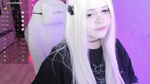 SelenaCute's Live XXX Chat