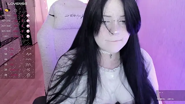 SelenaCuteのライブXXXチャット