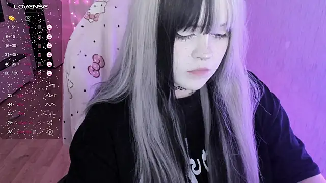 SelenaCute live XXX chat