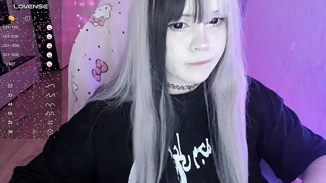 SelenaCuteのライブXXXチャット