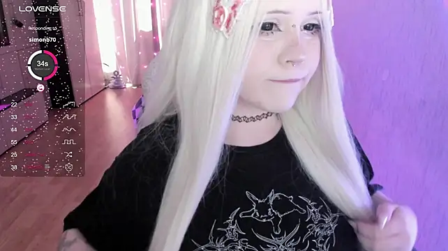 SelenaCute 在線直播表演